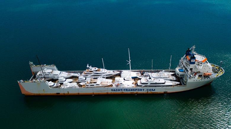 8182_yacht_express10_418193.jpg